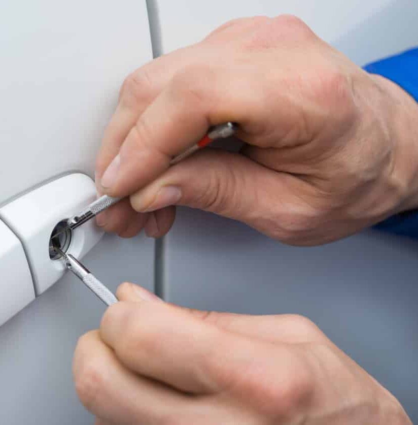 Autoöffnung mit Dietrich